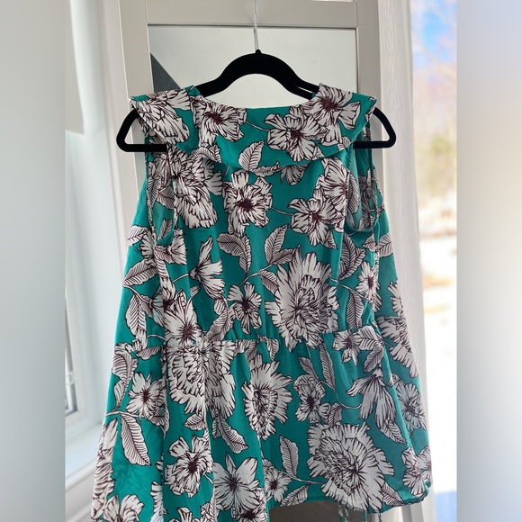 Japna Turquoise Floral Designed Blouse Size Medium - Picture 4 of 4